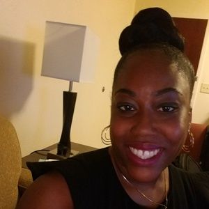 Meet your Posher, Takeya